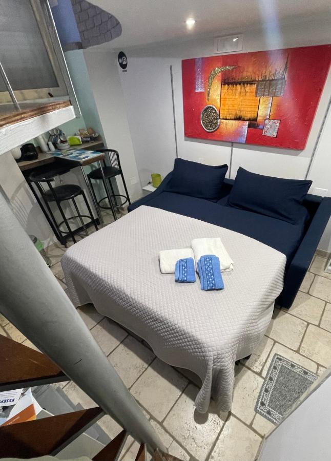 Loft 24 Bed & Breakfast Brindisi Eksteriør bilde